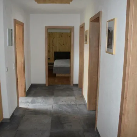 Haus Stefan Apartment